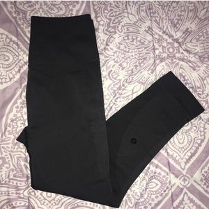 Lululemon zone in leggings